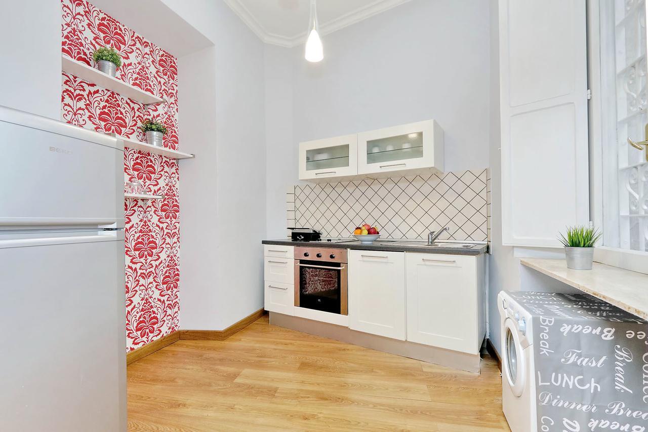 Apartment Cozy Tritone - My Extra Rome